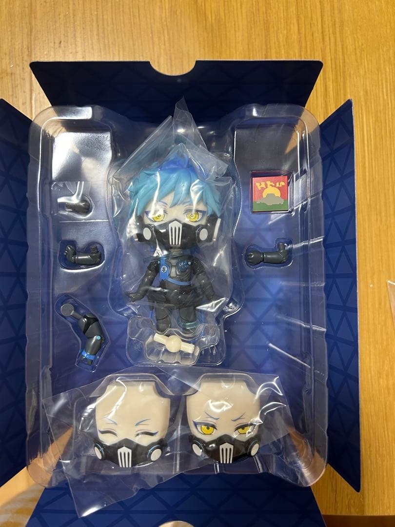 し*ま様 オルトシュラウド　ねんどろいど　【特典缶バッジ付】