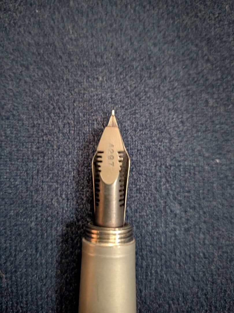 【こうぴ】　H. WORKS エイチワークス　チタン 万年筆