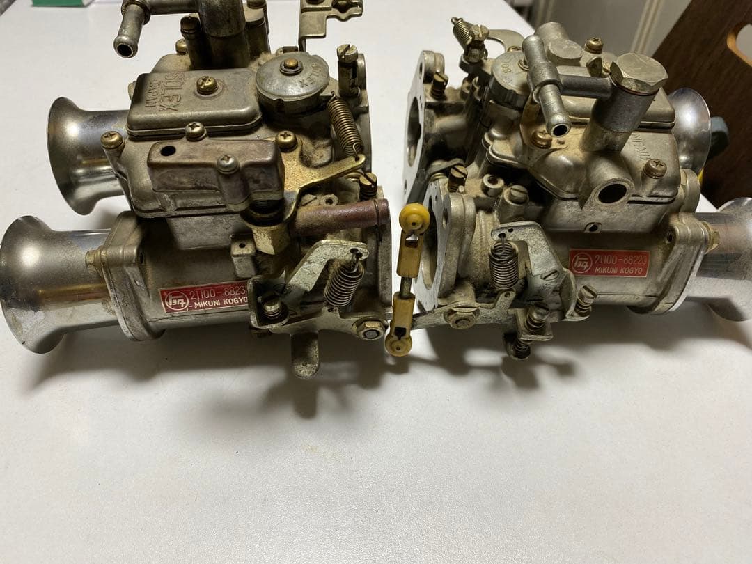 セリカ　2TG ソレックス　キャブレター