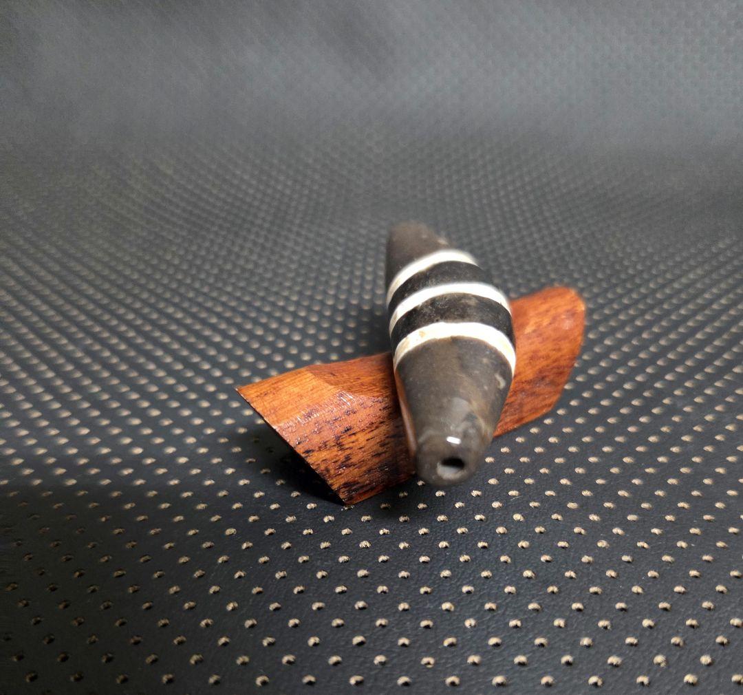 831　天珠　湾月　三線天珠　Chung　dzibeads！