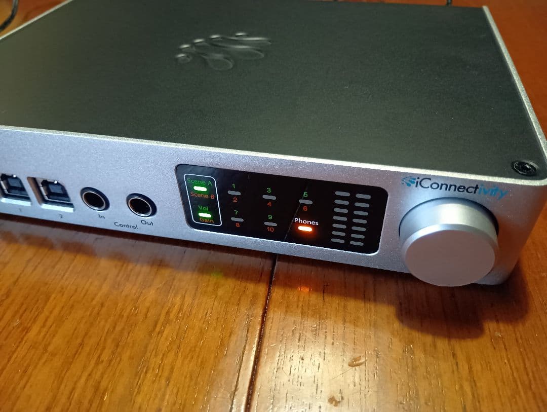 【生産終了品】iConnectivity PlayAudio12 （マニュピ用）