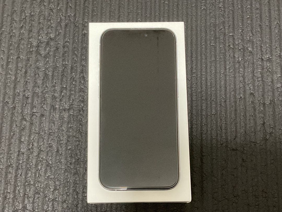 iPhone 15 Pro 256GB SIMフリー ホワイト Apple