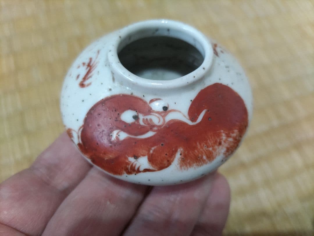 中国　赤絵　文房・水盂　獅子図・清朝・小壷