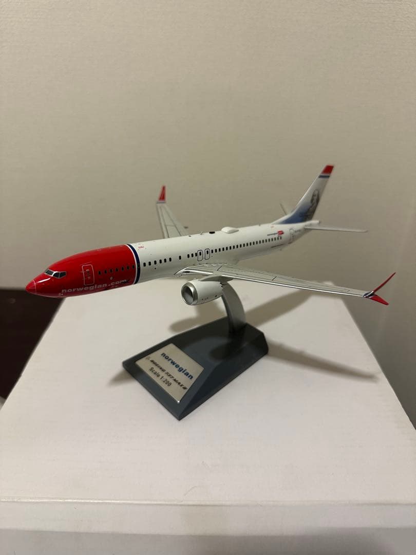 1/200　ノルウェー航空 Boeing 737 MAX 8