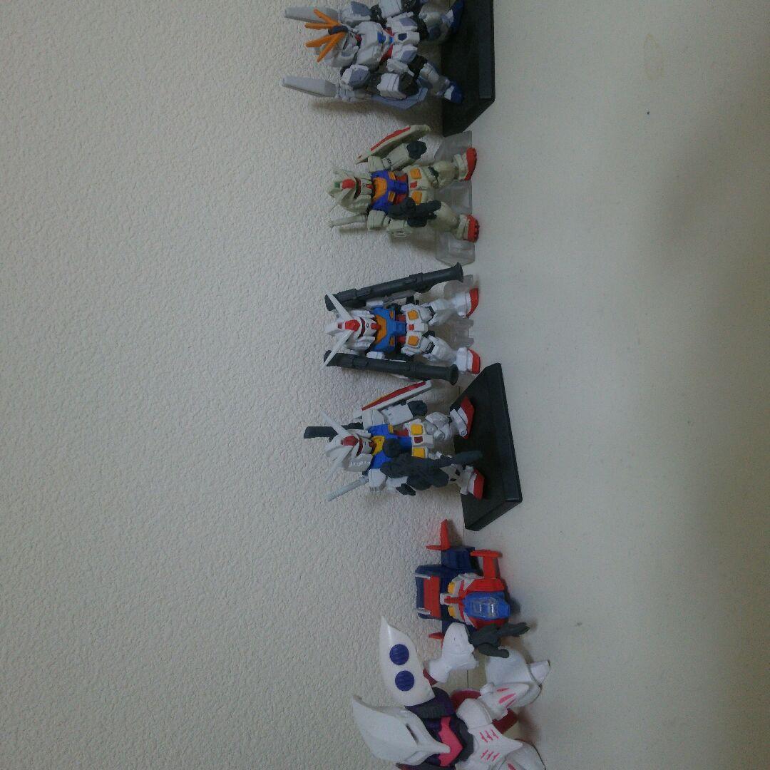 歴代ガンダムお菓子おまけフィギア