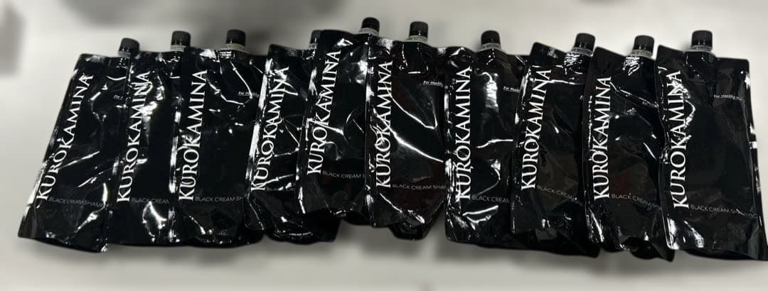 KUROKAMINA BLACK CREAM SHAMPOO 300g*10袋