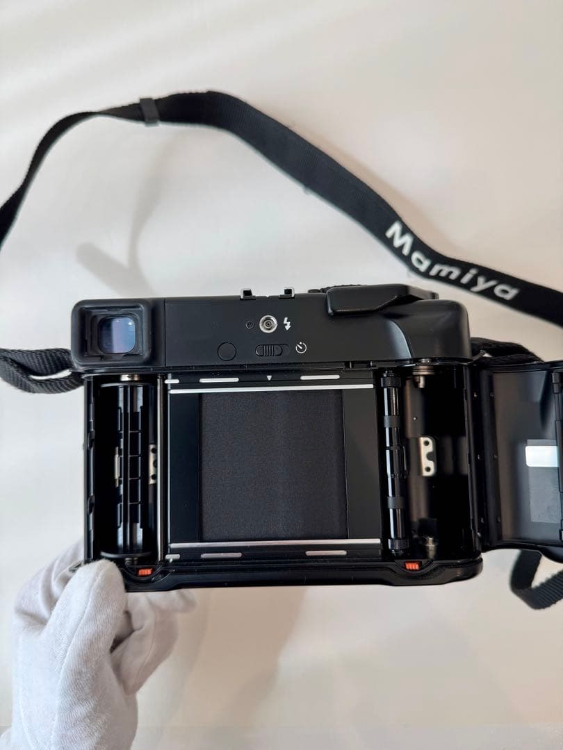 マミヤ Mamiya6 MF + 75mm F/3.5レンズ