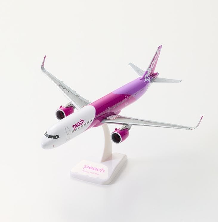 【新品】ピーチ エアバスA321LR モデルプレーン 1/200【匿名】