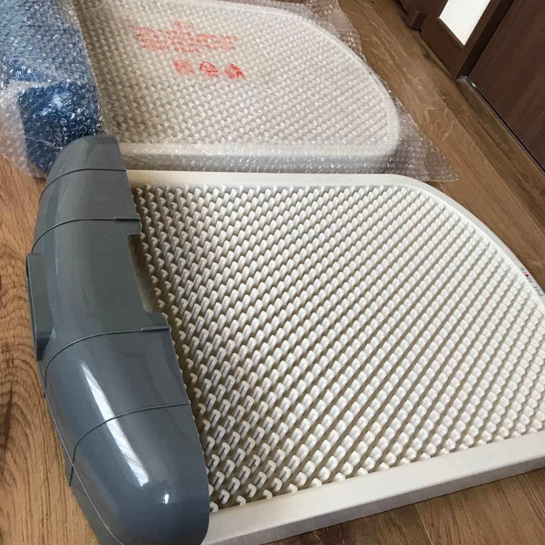 水で洗い流すトイレトレー