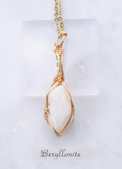 高品質 ベリロナイト ペンダント◇