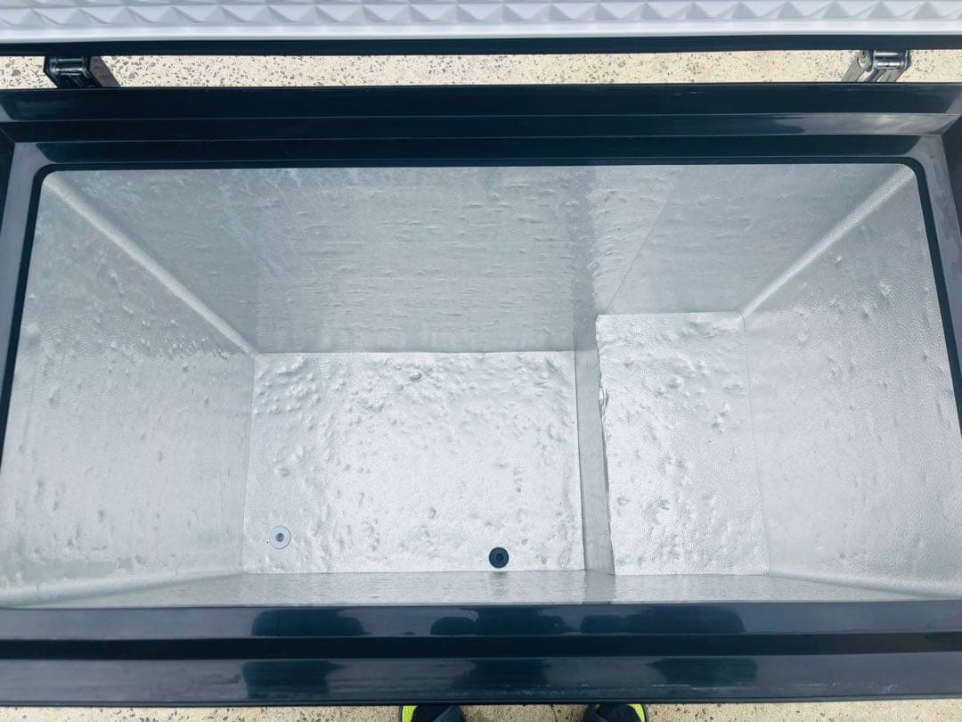 L84★デバイスタイル★2020年製 冷凍ストッカー 200L 業務用 中古品