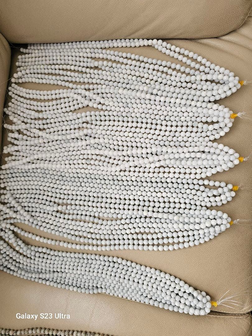 糸魚川翡翠氷種８mm２３玉ブレスレット