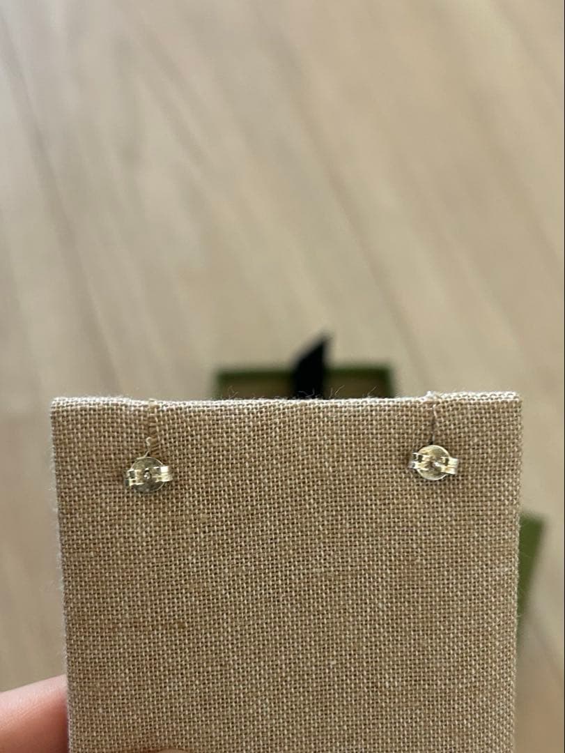 GUCCI ダブルGフラワースタッズピアス