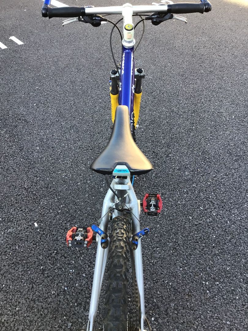 Cannondale V900 killer マウンテンバイク