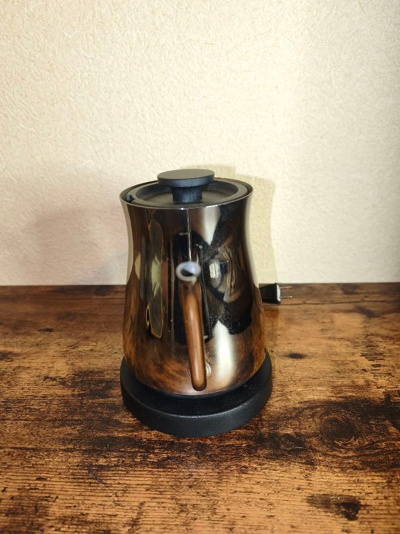 希少バルミューダ 電気ケトル The Pot K22A-CR クローム 廃盤品