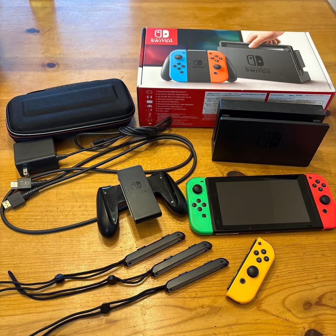 ニンテンドースウィッチ　Nintendo Switch 本体一式　ケースおまけ