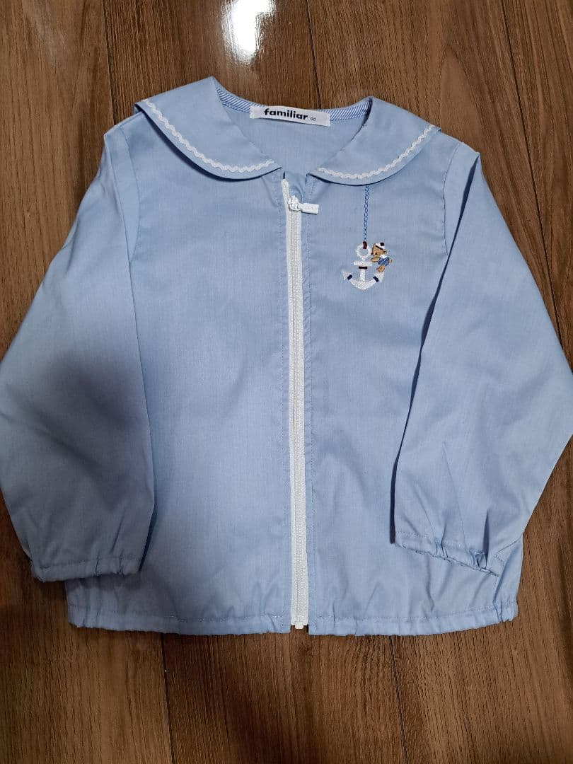 ファミリア　セーラー襟アウター90