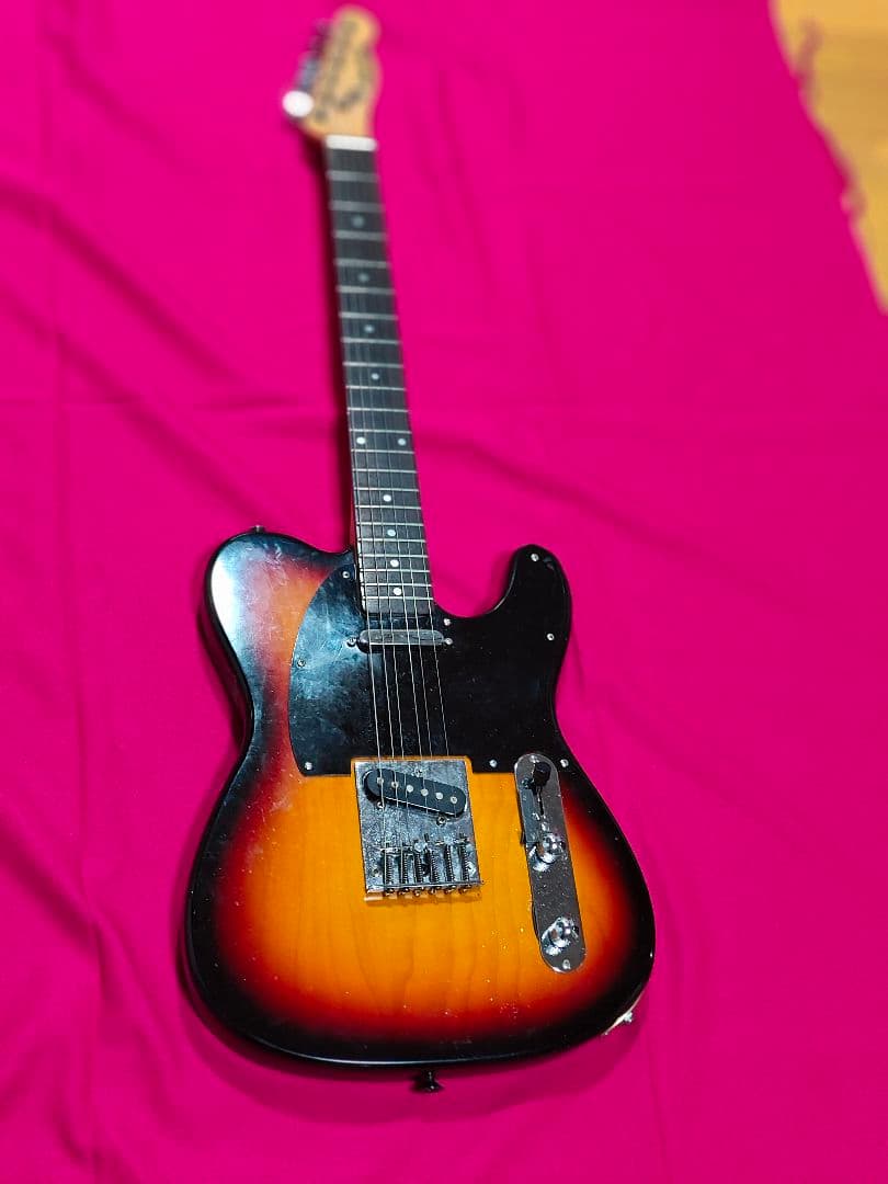 明日7日で出品終了MadeAce サンバースト テレキャスター