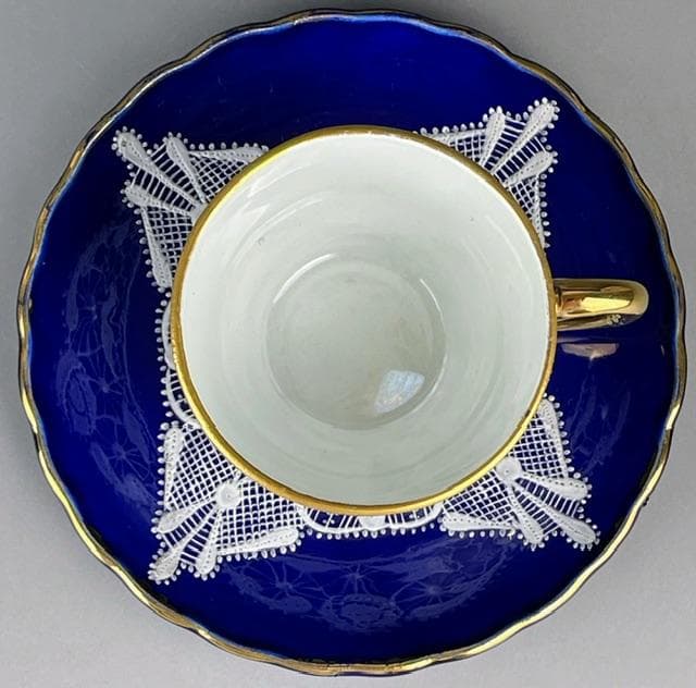 【希少】イタリア　ラヴェーノ 白レース デミカップ＆ソーサー　ヴェネチアン