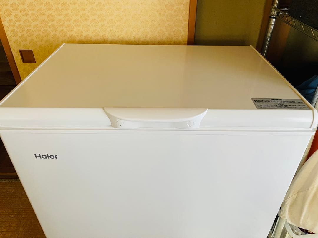 Haier 縦型冷凍庫 200ℓ 引き取りにきてくれる方限定