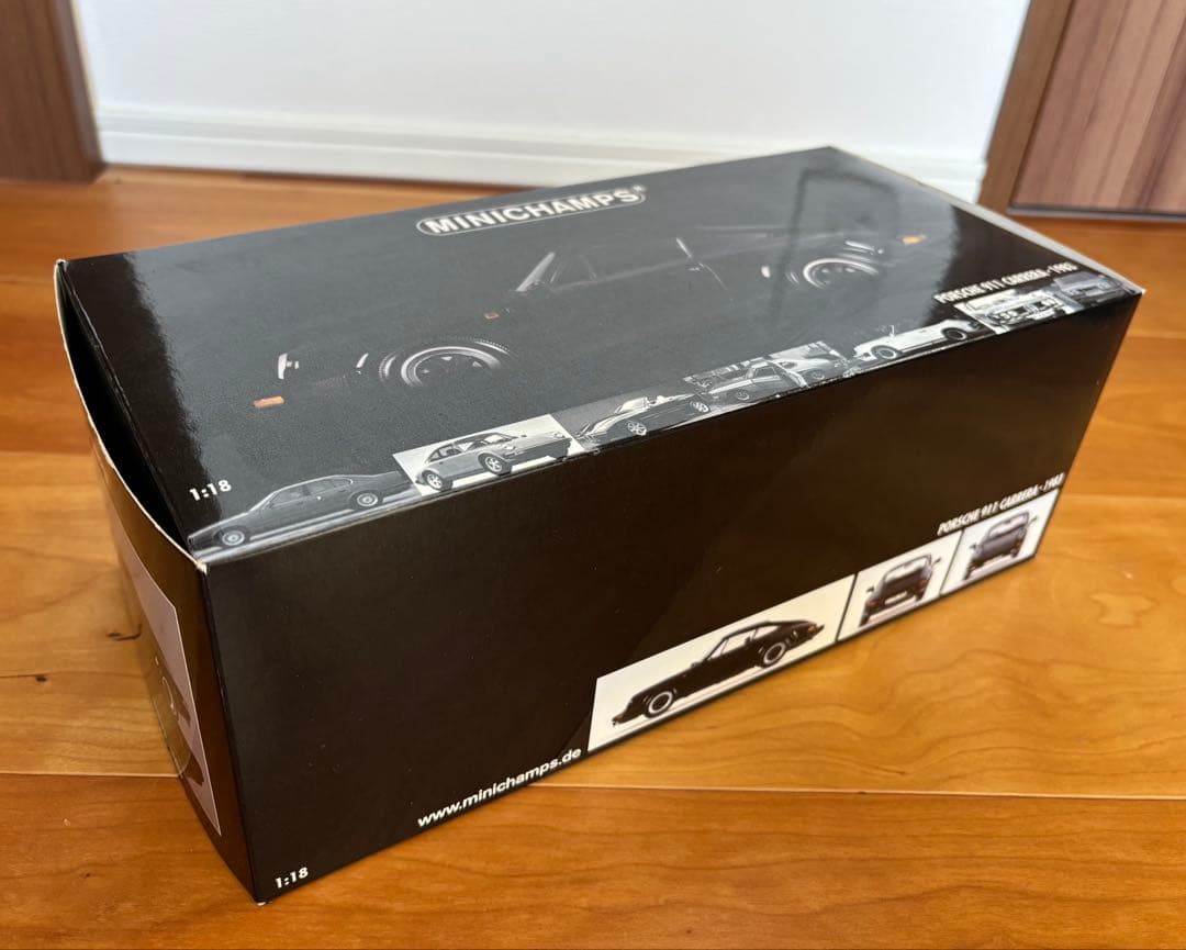 1/18 ミニチャンプス ポルシェ911(930) 1983 訳あり