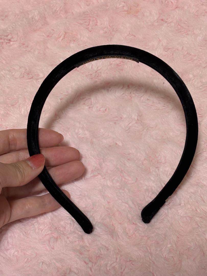 ALEXANDRE DE PARIS ベロアカチューシャブラックヘアバンド