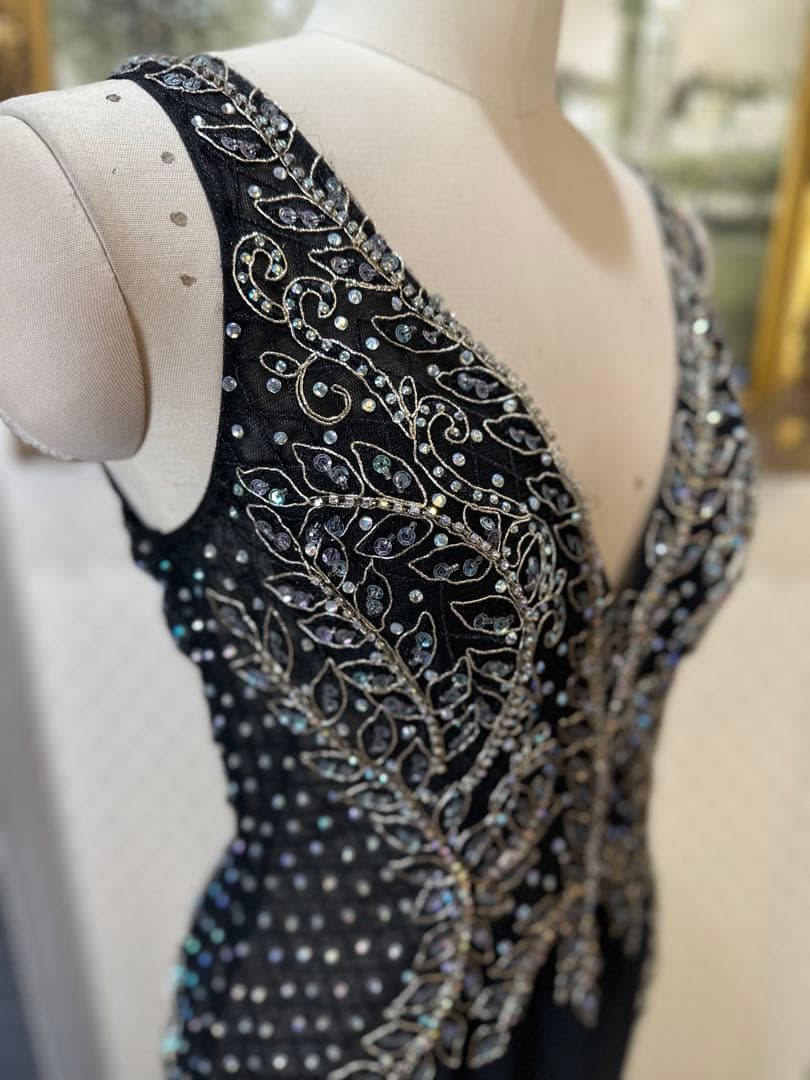 ビーズ刺繍 ブラック ナイトドレス