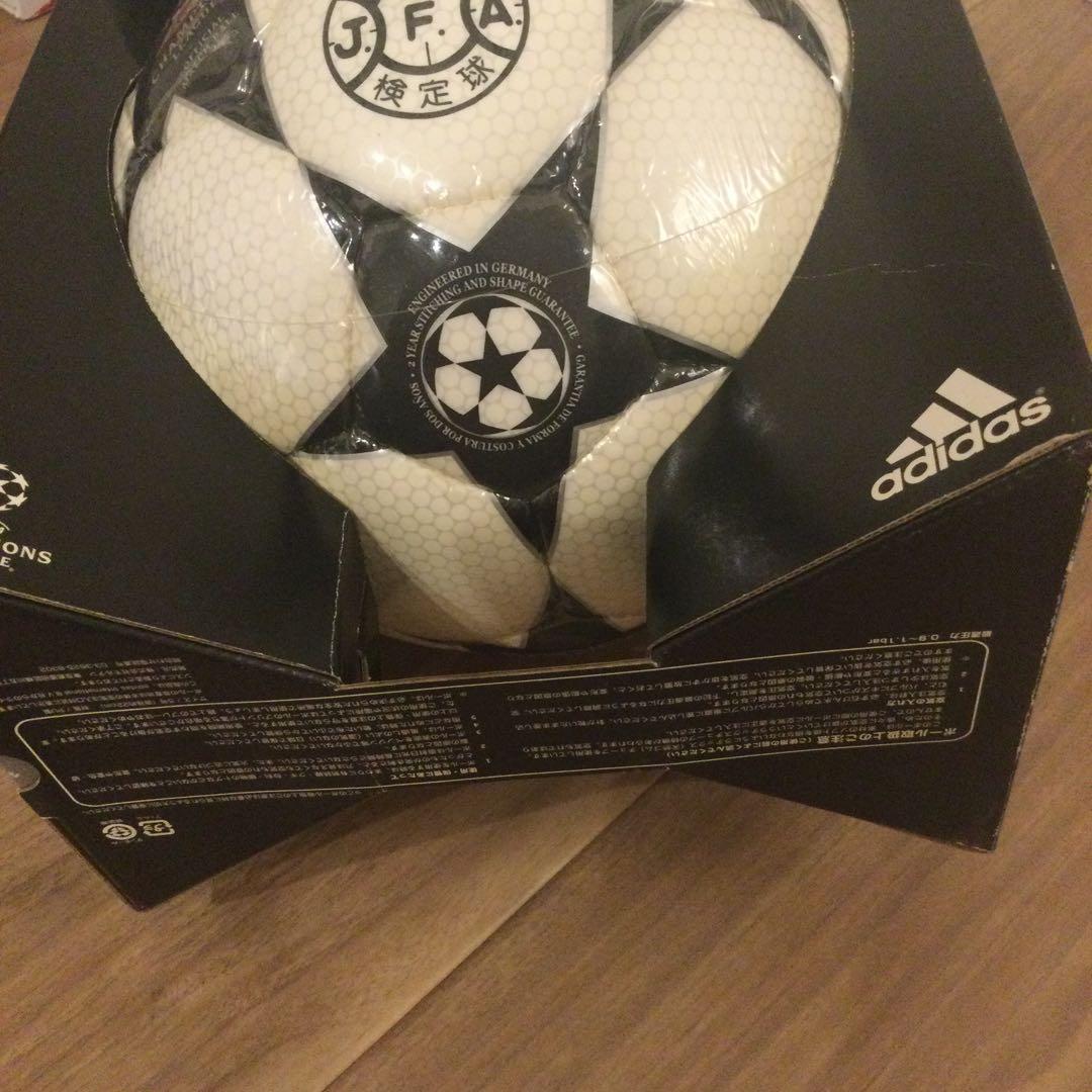 アディダス　チャンピオンズリーグ フィナーレ 2 新品　箱付き　激レア