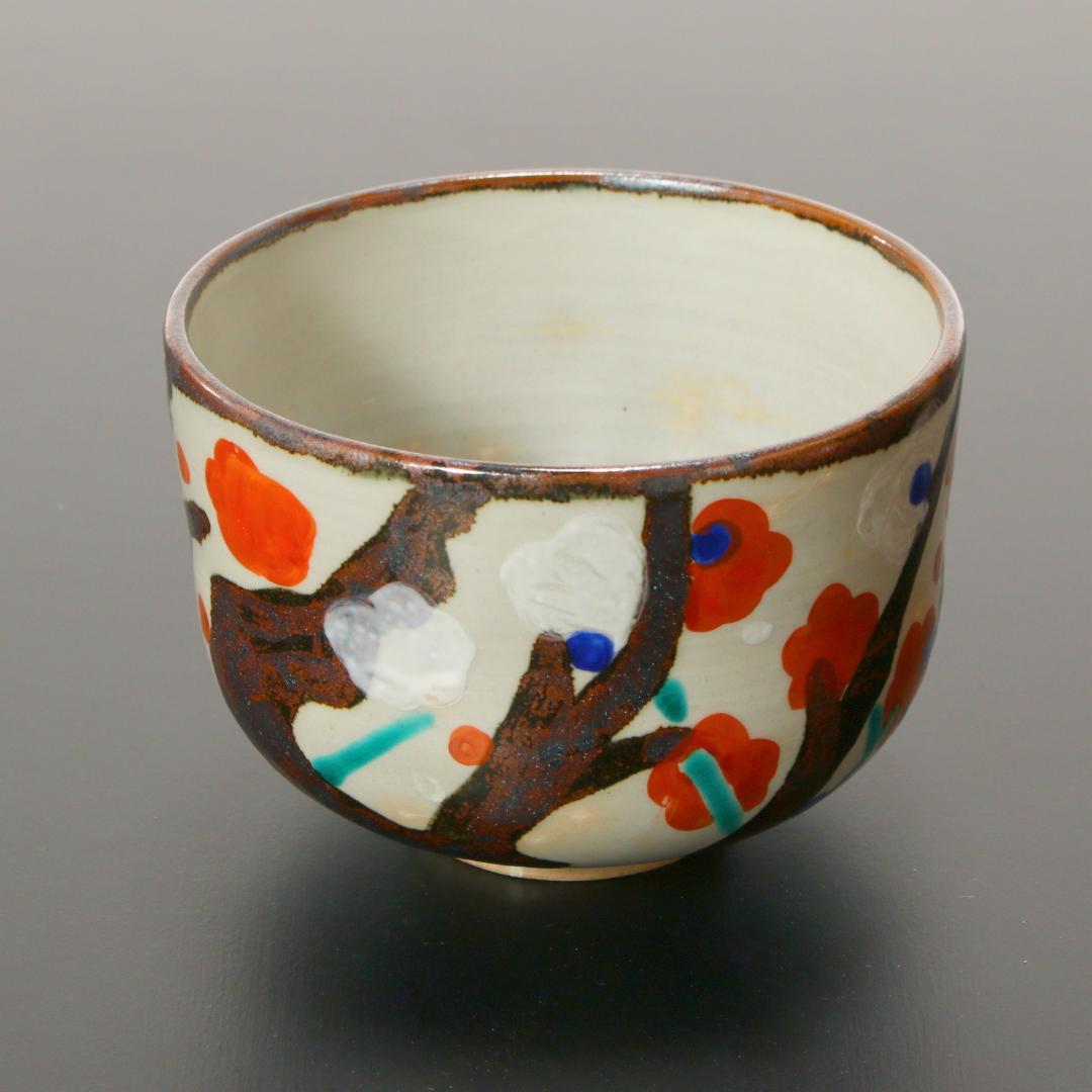 花柄 陶器 茶碗