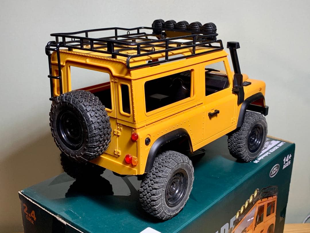 ペ*ル様 【技適】ディフェンダー90 1/12スケール RCカー イエロー