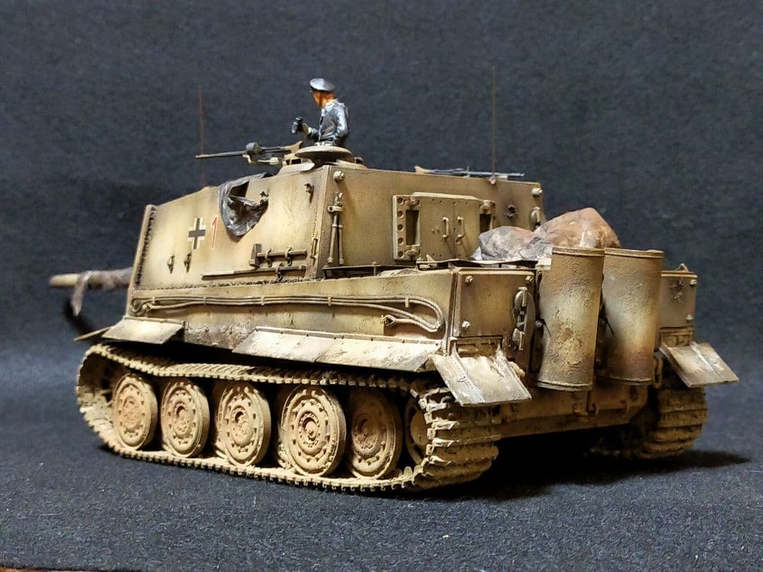 1/35 タイガー重戦車 ティーガー完成品