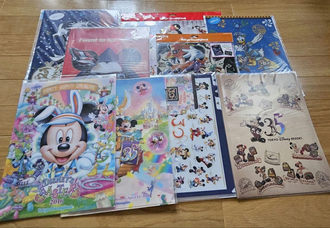 ディズニーキャラクタークリアファイルセット