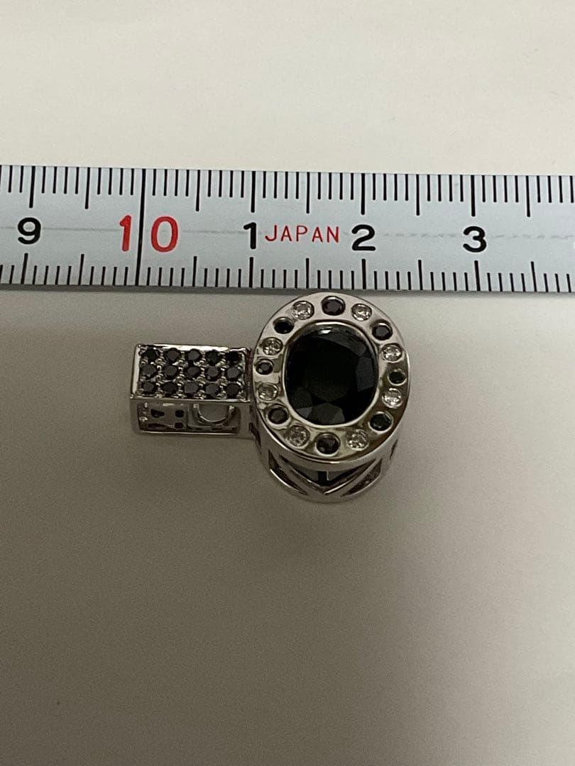 KARATIカラッチペンダントヘッド