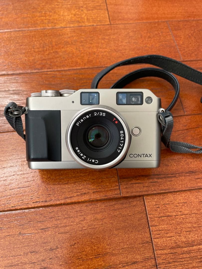 CONTAX G1＋35mm F2レンズ 、TLA 200フラッシュ、取説付