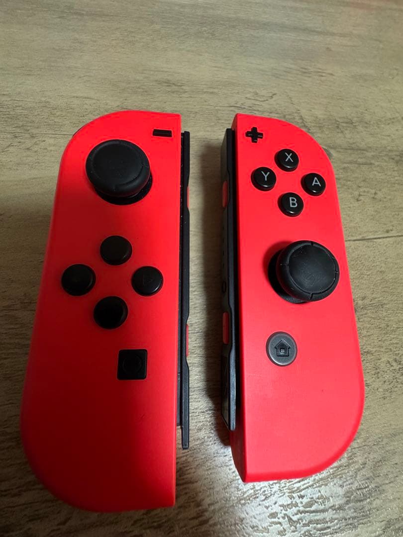 Nintendo Switch 赤　本体