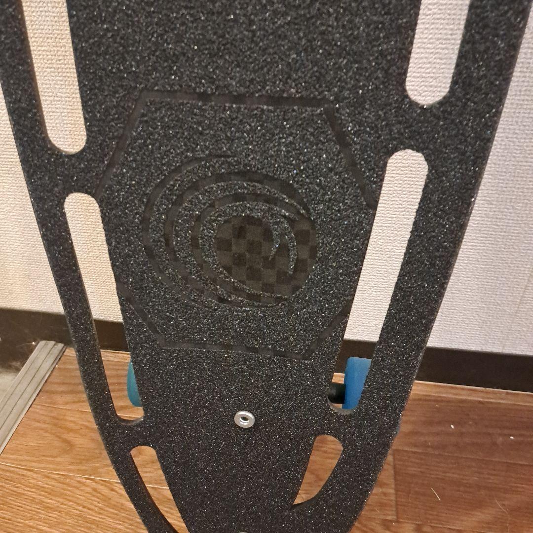 ウォーターボーン　カーボンスケートボード