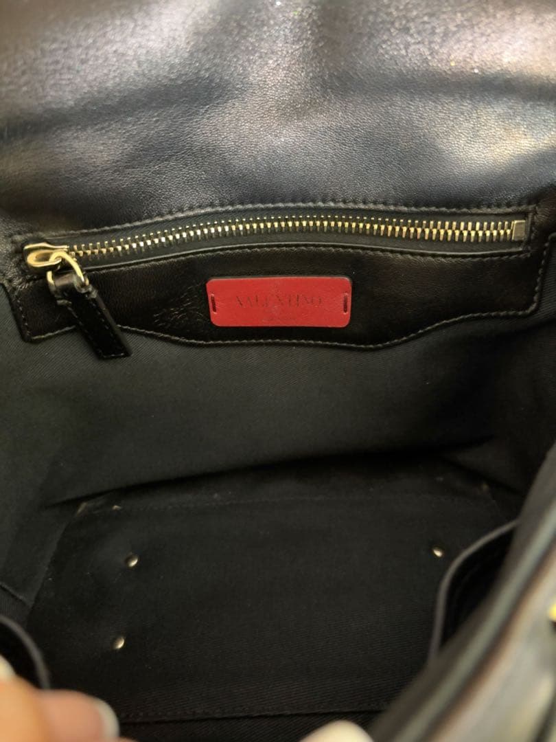 ¥82,000→¥69,500バレンティノ キャンディースタッズレザーバッグ