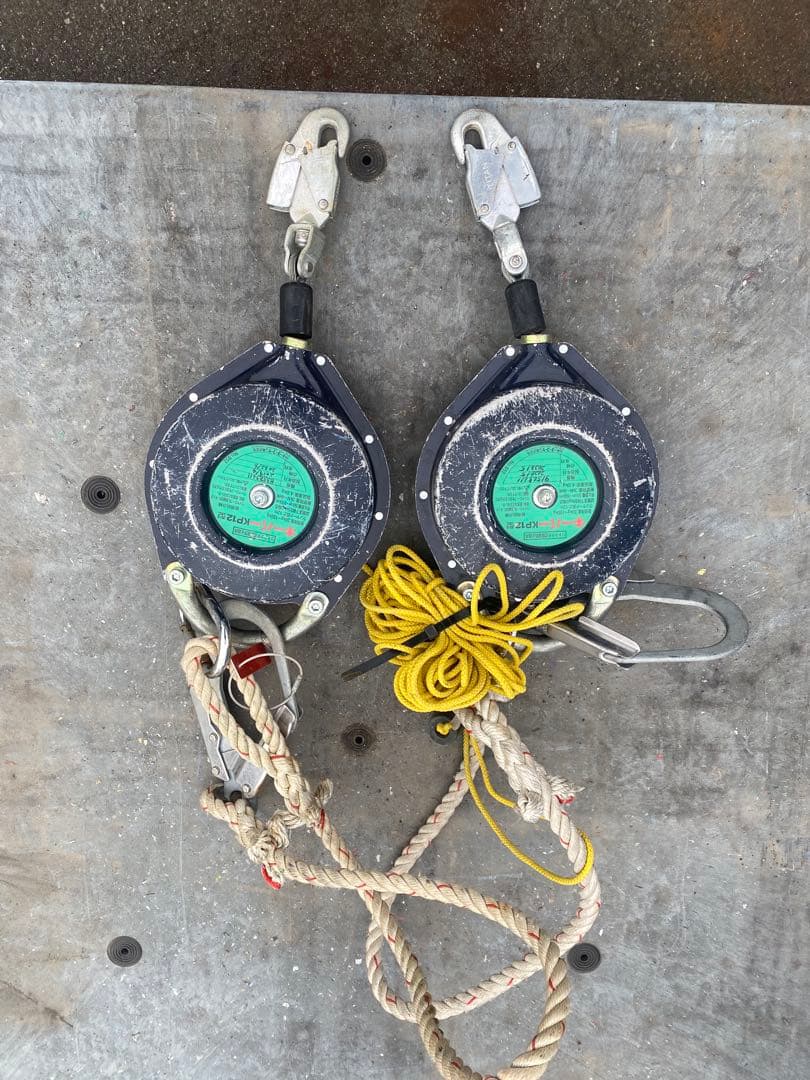 避難用ロープ 12m 2個セット カラビナ付き