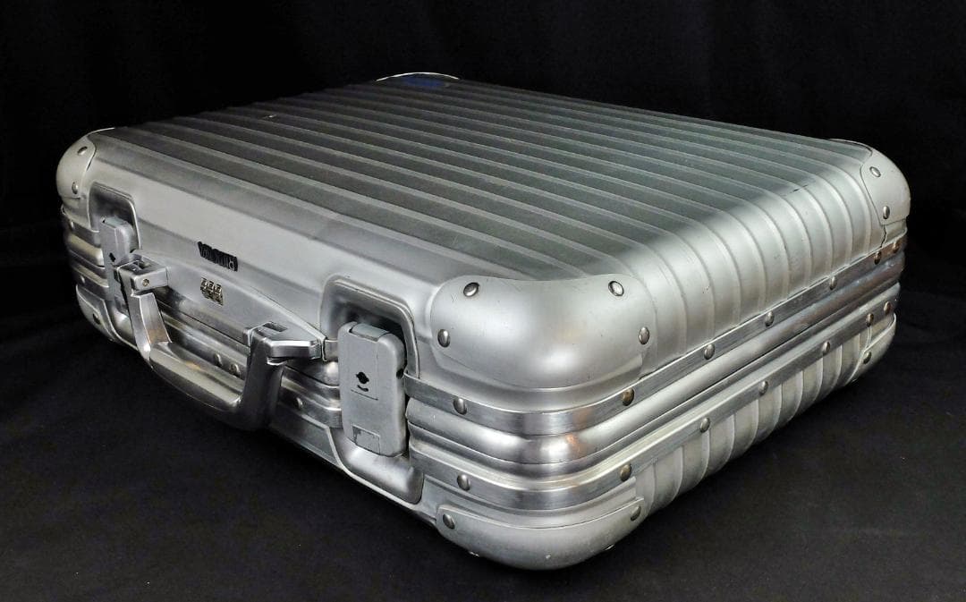 リモワ 旧盤『トパーズ』ボーディングケース （23L）青ロゴ