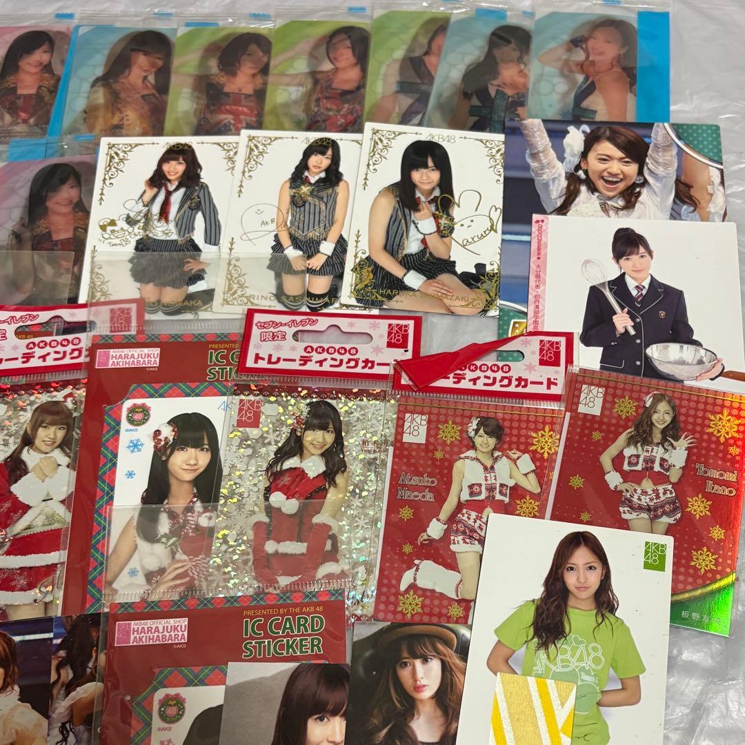 AKB48 グッズ まとめ トレカ ブロマイド SKE HKT 指原 宮脇