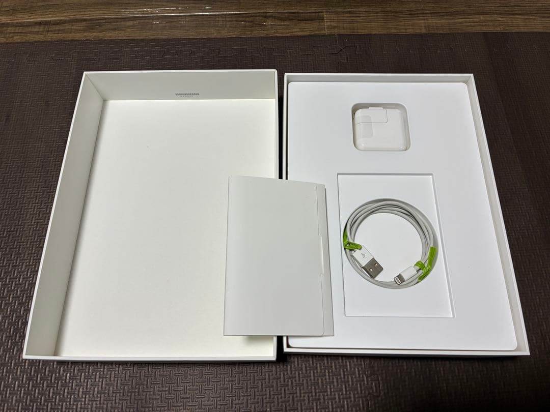 Apple／ipad第5世代　wifi +cellulerモデル／32GB