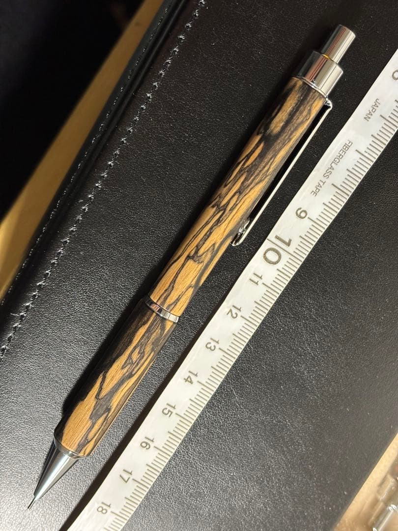 クラフトエー ペールムーンエボニー シャープペンシル craftA