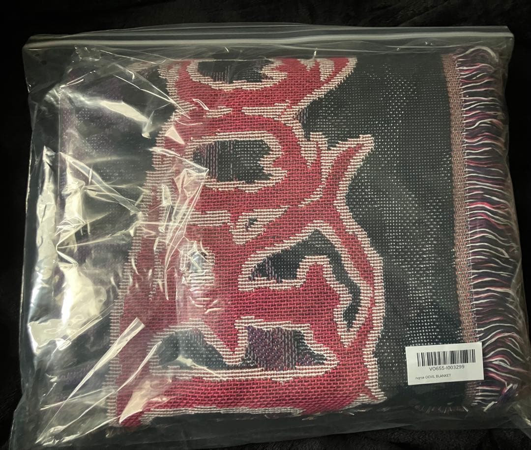 nqrse×vaultroom DEVIL BLANKET ステッカー付