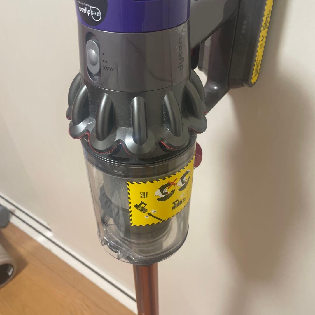 Dyson V10 スティッククリーナー 本体　付属品