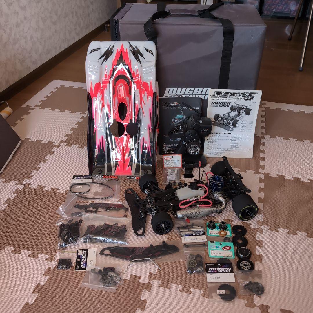 Mugen MRX5 WC 1/8レ-シングエンジンカー