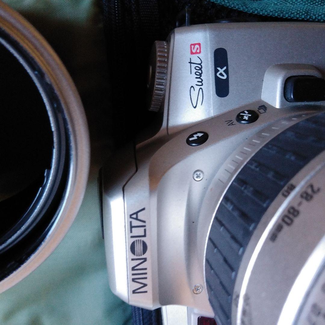 フィルムカメラとレンズ