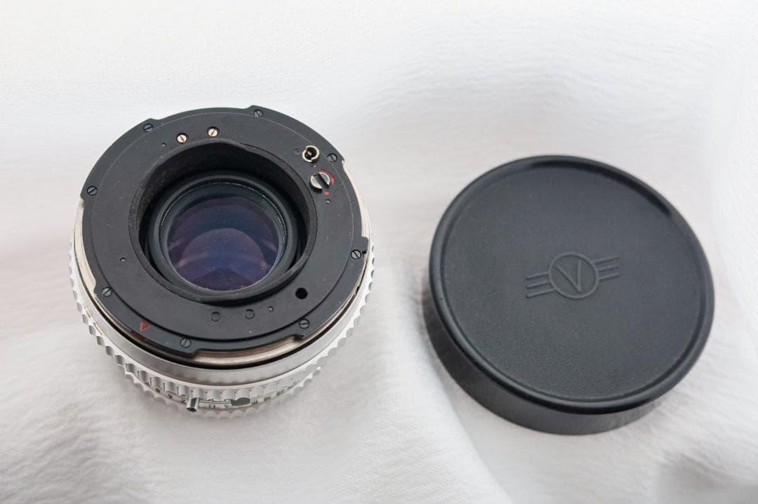 ハッセルブラッドCarl zeiss Planar T* 80mm 2.8