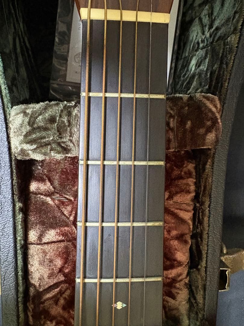 ギター Martin HD28V