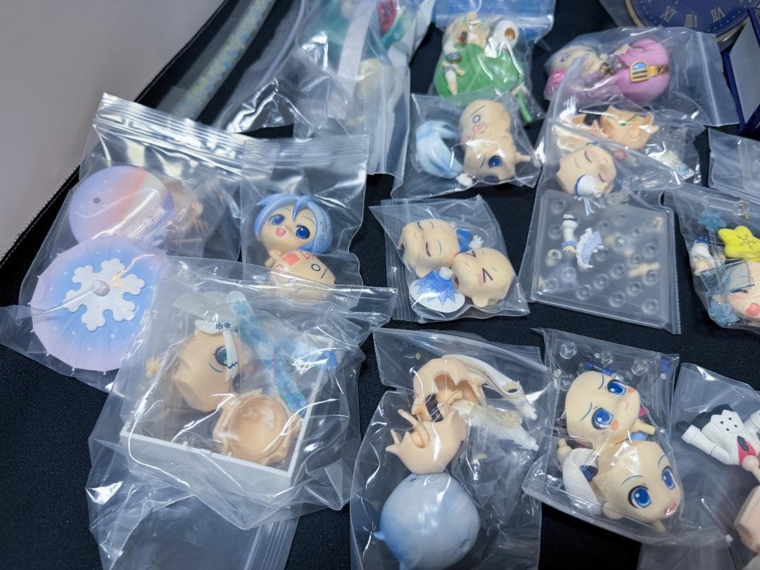 中古 ねんどろいど 雪ミク 2010～2023年 14点 + 2点 冬木小袖等
