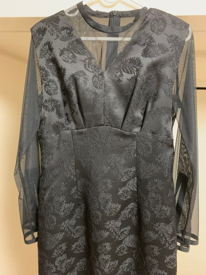 AIMER　チュールブラウス付きジャカードIラインドレス